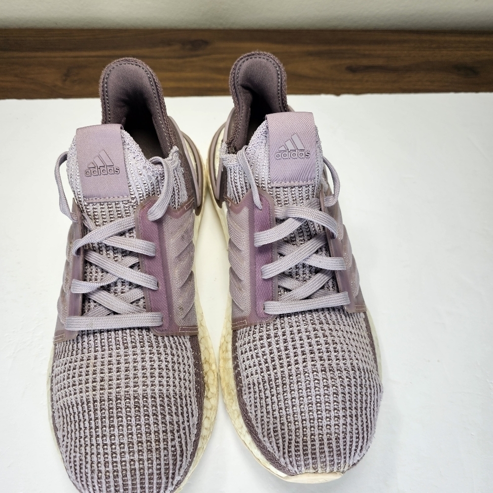 Adidas Ultraboost 19 Soft Vision Womens Athletic Running Shoes Size 8 - Picture 2 of 7